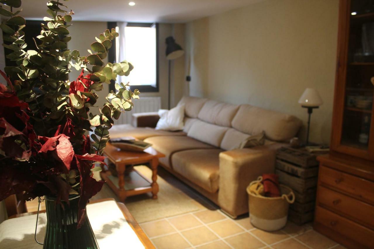 El Baluard Apartment Cardona Exterior photo